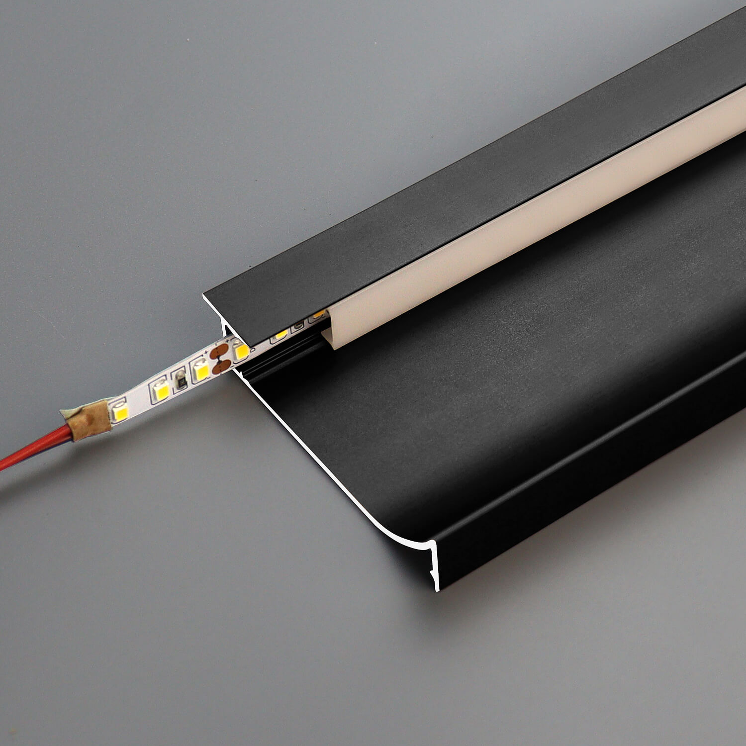 Black Profile LED Linear Wall Skirting Lighting 72x14mm